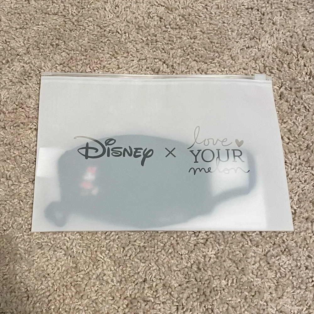 Disney Love Your Melon Child Mask